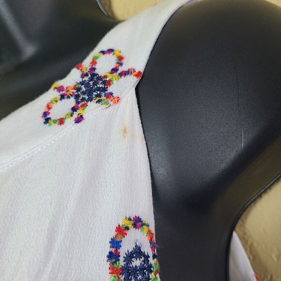 Papillon Embroidered Shift Dress  - Picture 5 of 9